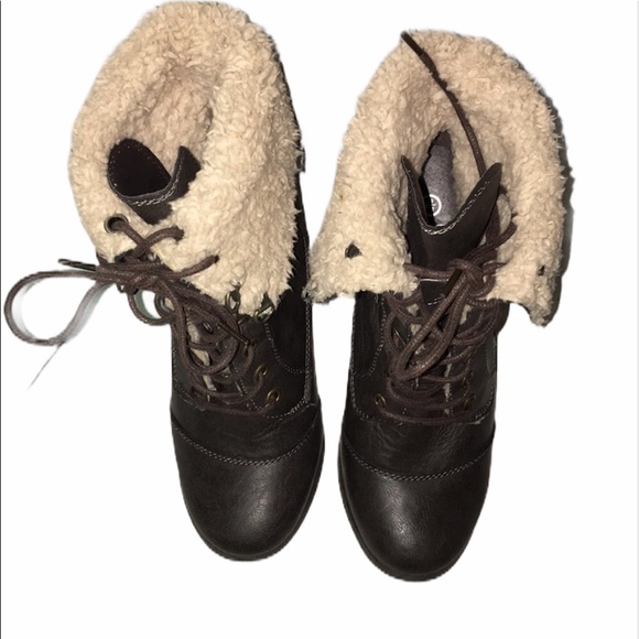 bucco Shoes - Bucco Cheri brown lace up ankle boots
